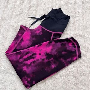 Lululemon pink smokey design capri pants